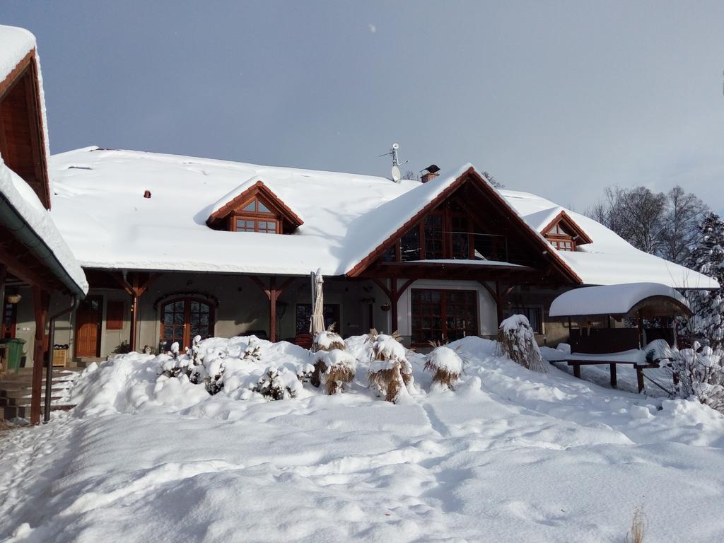 Family House 94 Daire Prosecne Dış mekan fotoğraf